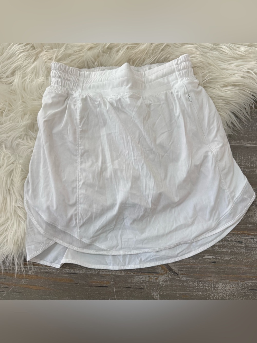 Lululemon Hotty Hot HR Skort Size 4 - Picture 4 of 7